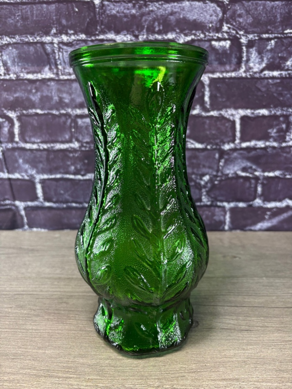 Vintage Emerald Green Leaf-Embossed Glass Vase